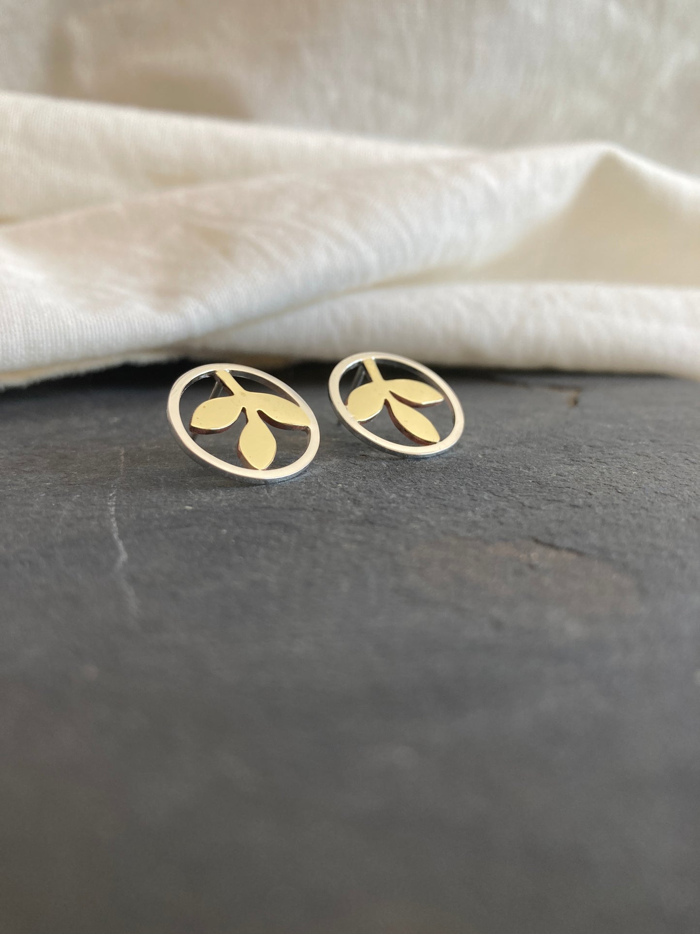 Sterling Silver Circle With Brass Leaves Stud Earrings