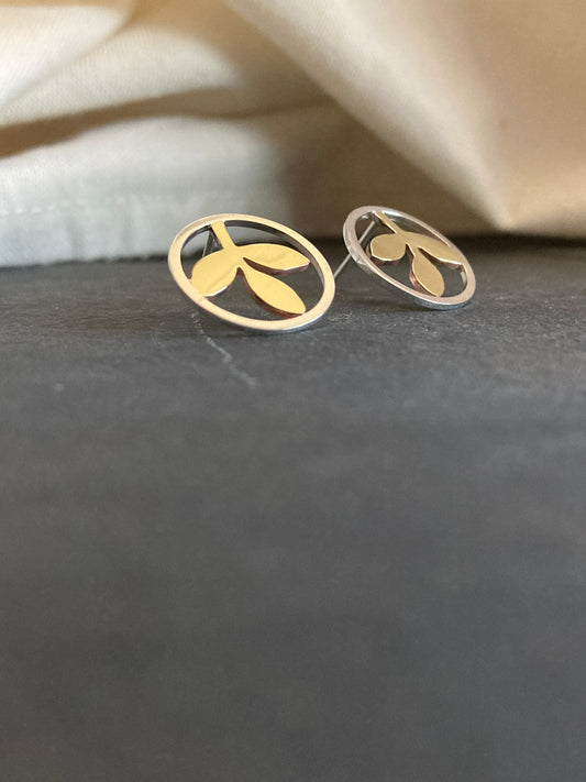 Sterling Silver Circle With Brass Leaves Stud Earrings