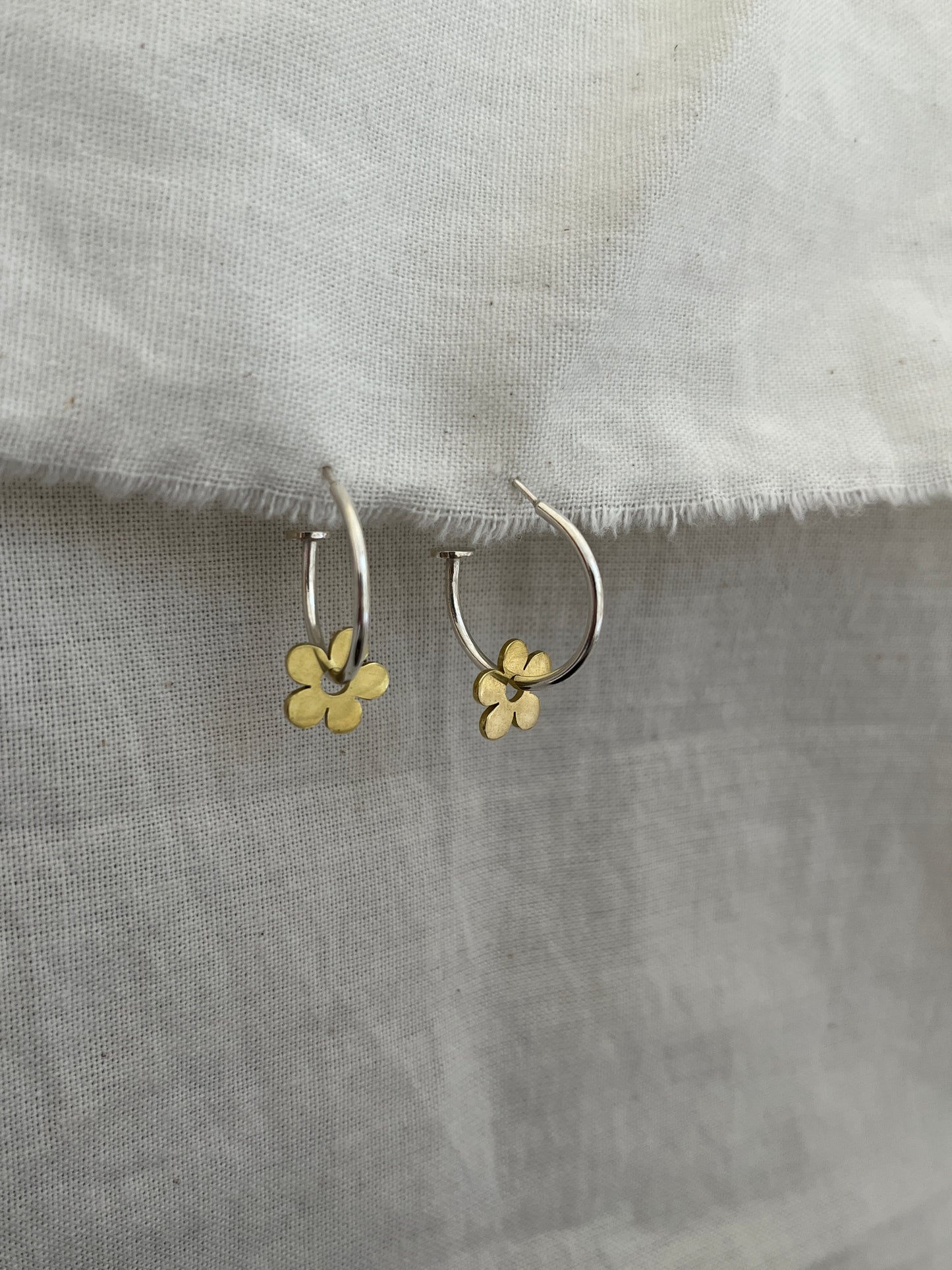 Daisy Charm