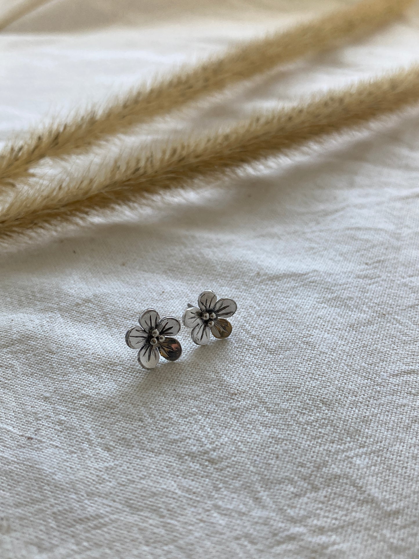Sterling Silver Flower Stud earrings, inspired by the Forget-me-Not Flower