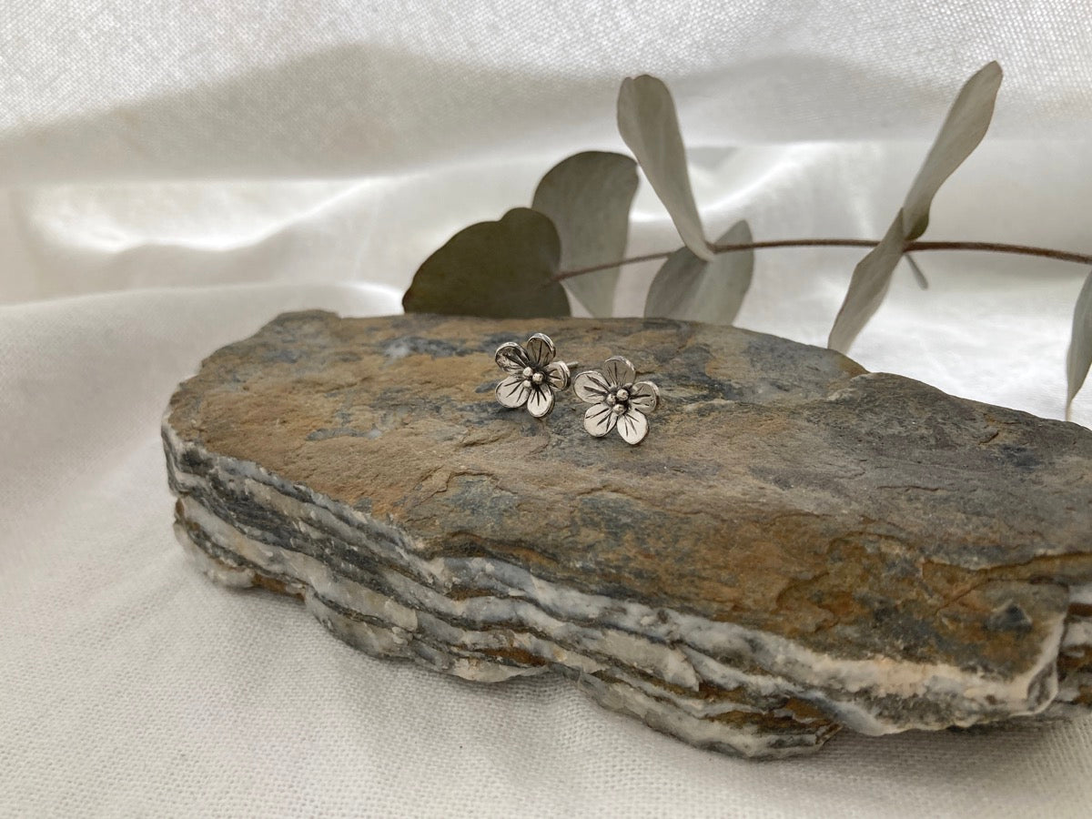 Sterling Silver Flower Stud earrings, inspired by the Forget-me-Not Flower