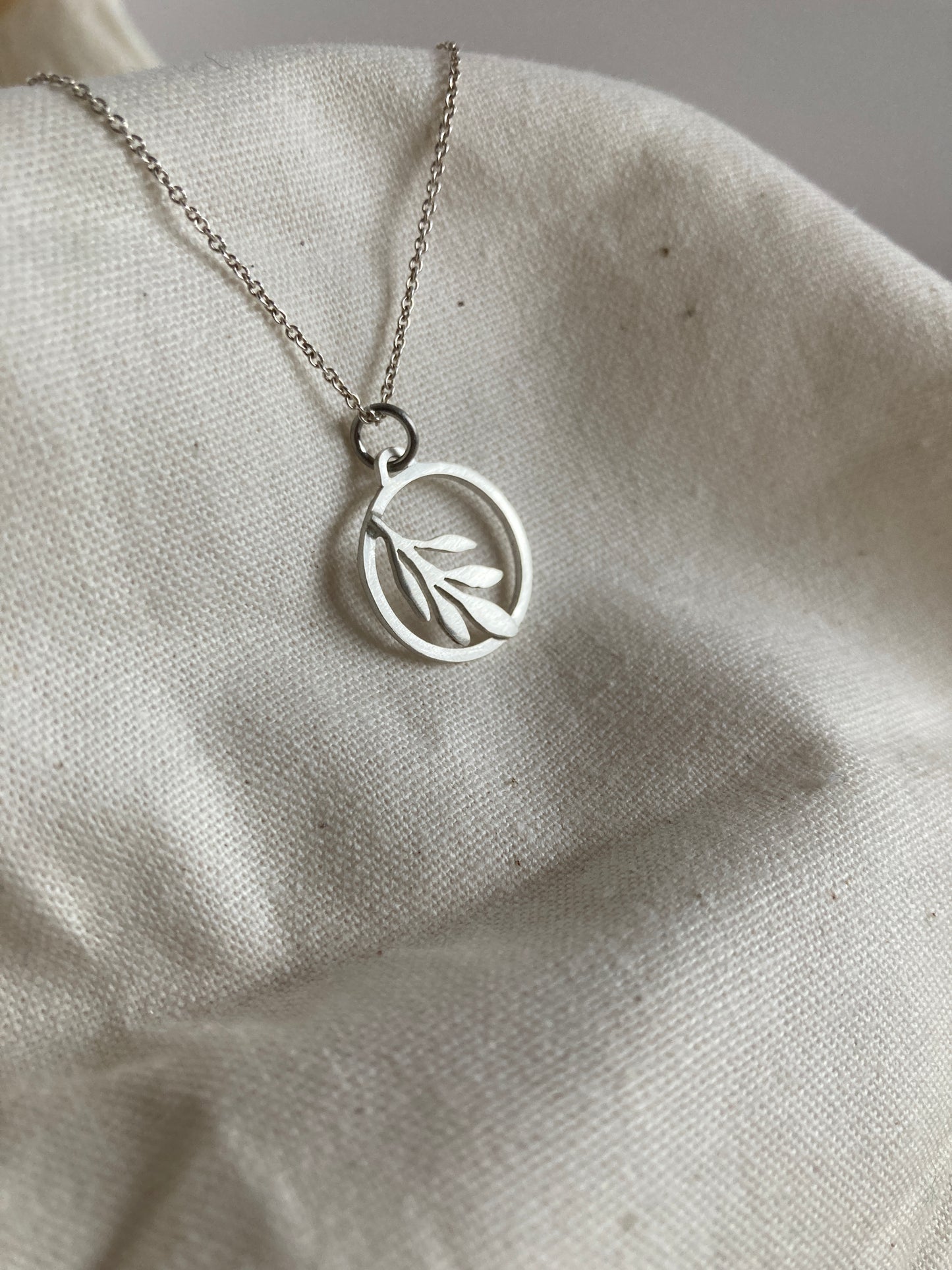 Sterling Silver Circle with Olive Leaves Pendant