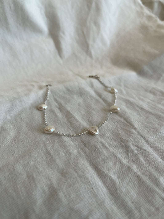 STROOI Wonky Pearl Bracelet