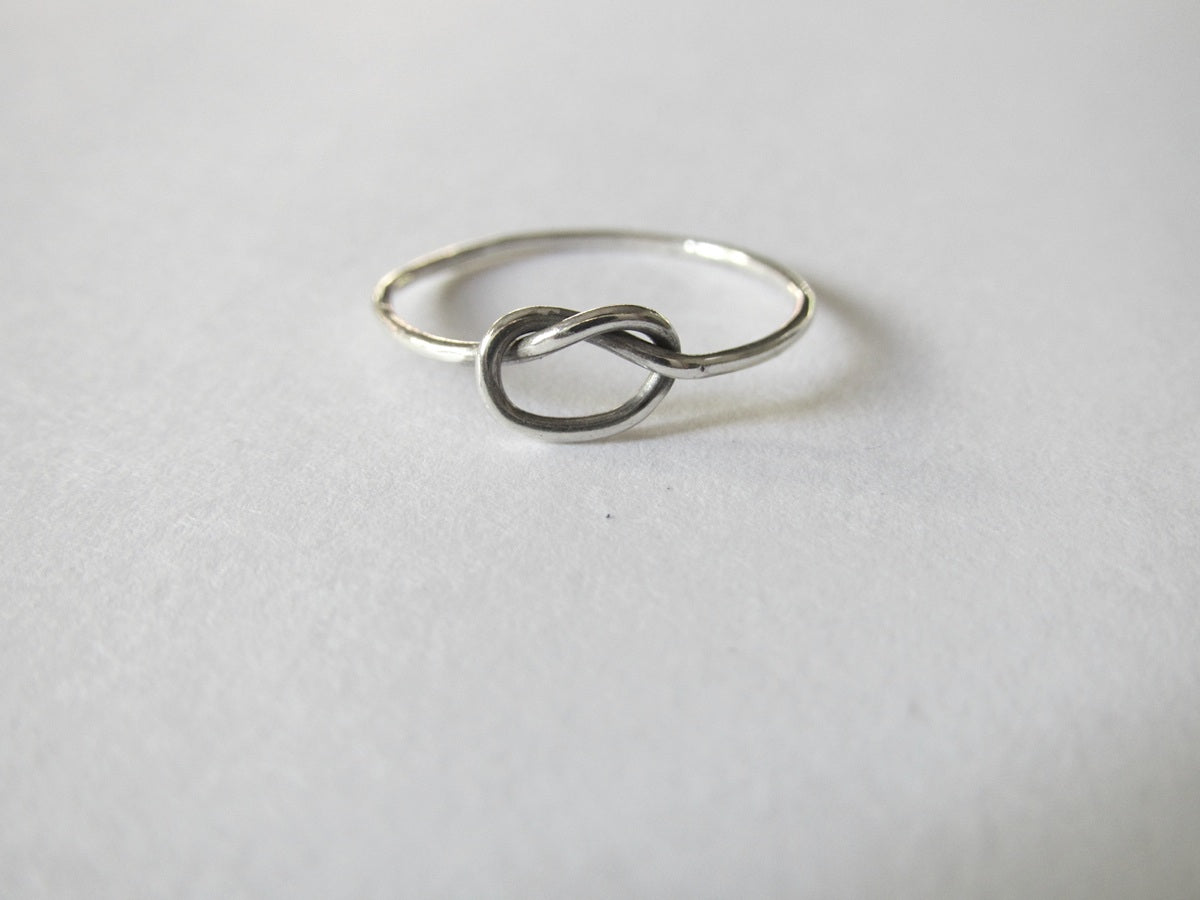 Knot Ring