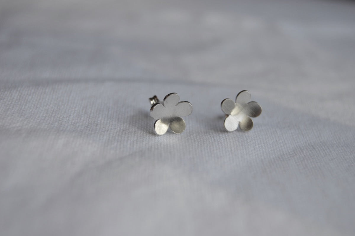 Sterling Silver 5 petal Flower Stud Earrings