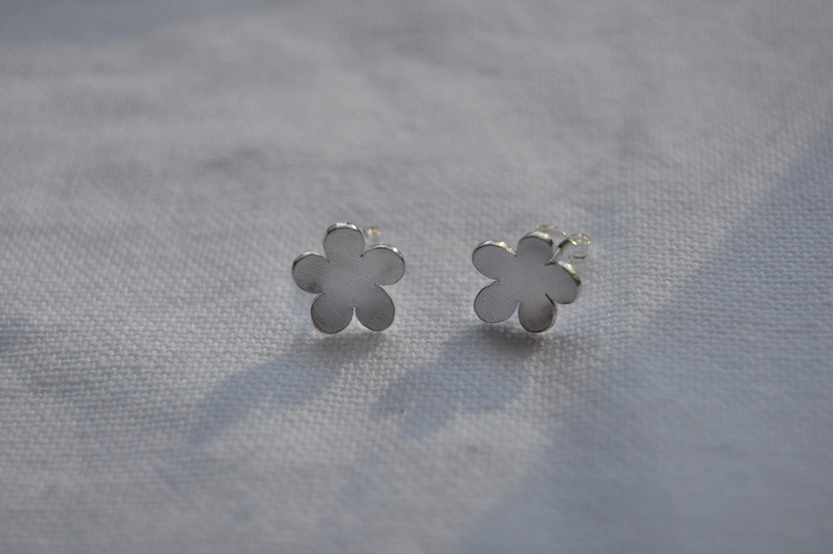 Sterling Silver 5 petal Flower Stud Earrings