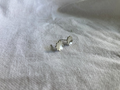 Sterling Silver 8-petal Flower Stud Earrings