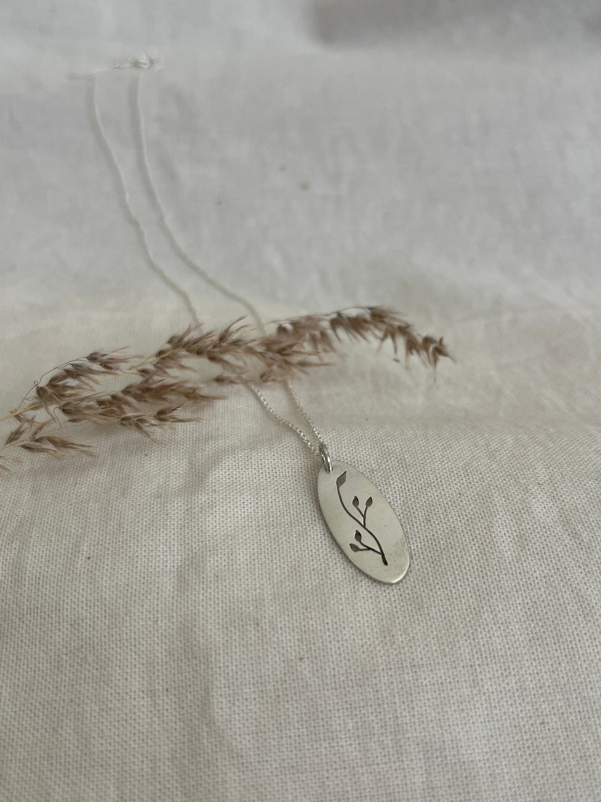 Botanical Skinny Oval Pendant