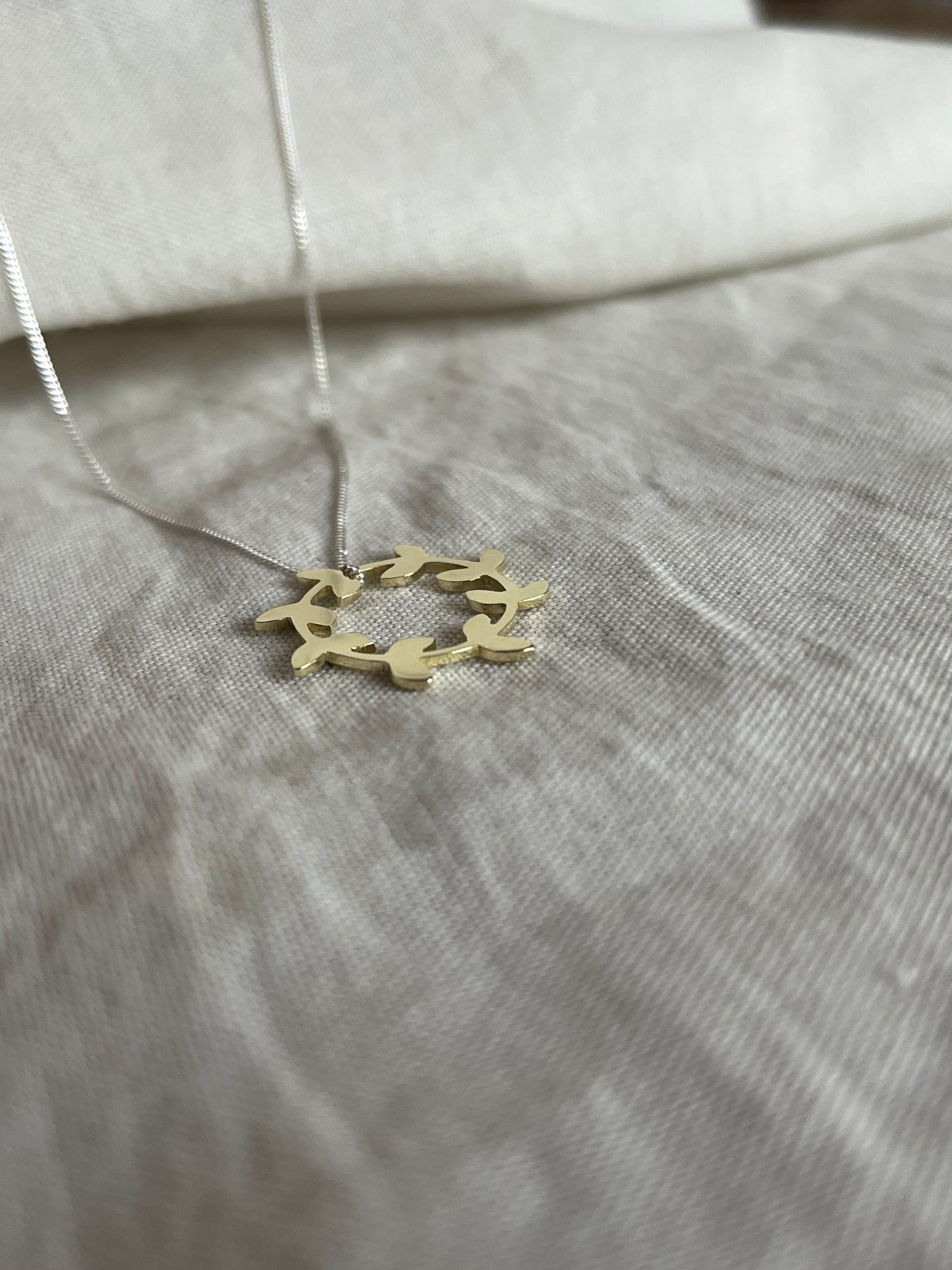 Wreath Pendant