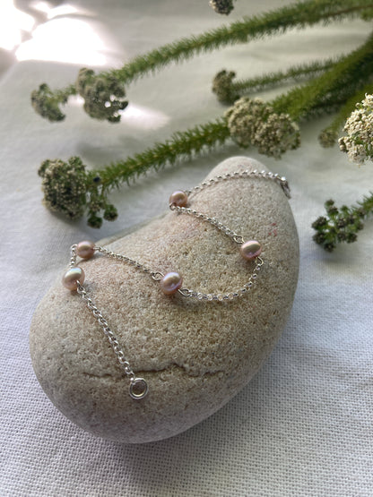 Sterling Silver Chain Bracelet with 5 Pink Pearls