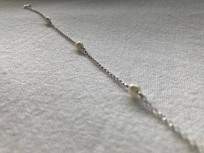 Sterling Silver Chain Bracelet with 3 White Pearls